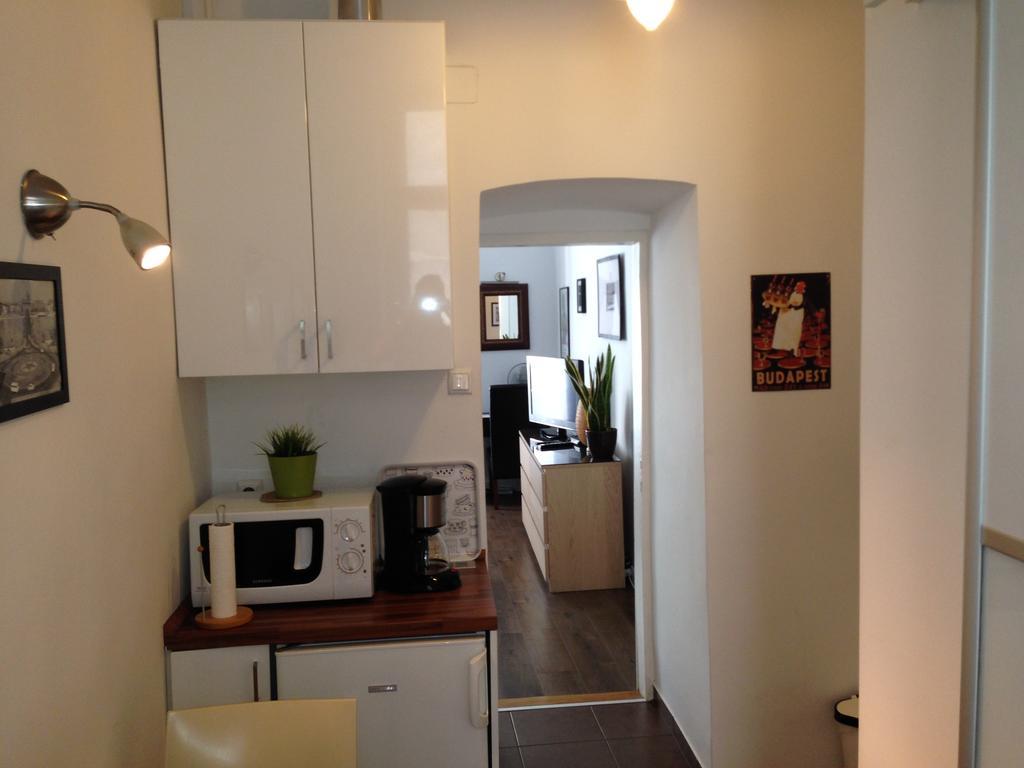 Private Apartment Centertown Budapeste Quarto foto